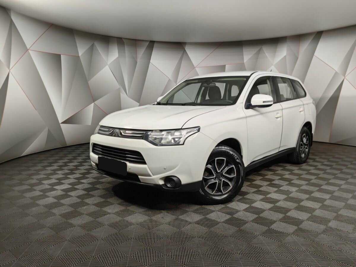 Mitsubishi Outlander с пробегом — 2012 год. Посмотреть фото