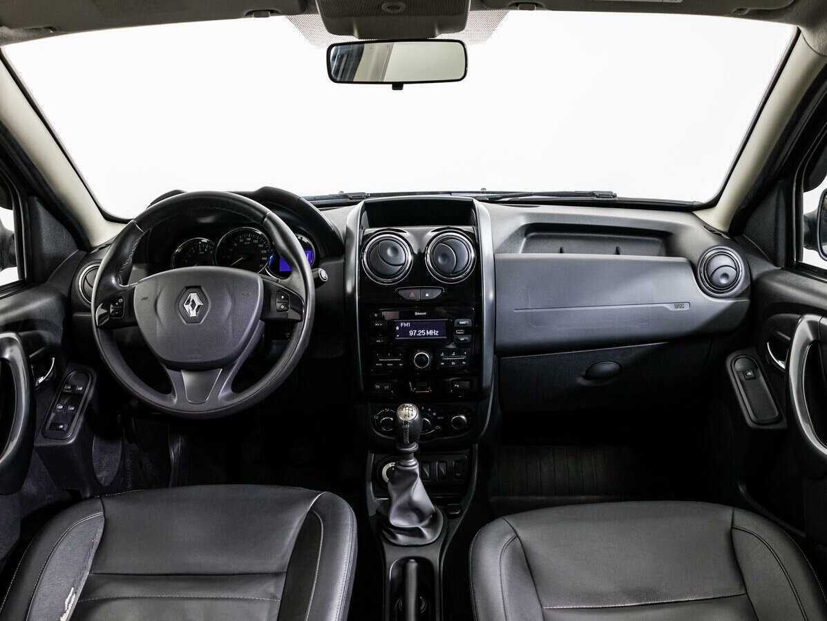 Renault Duster с пробегом — 2018 год. Фото: #12