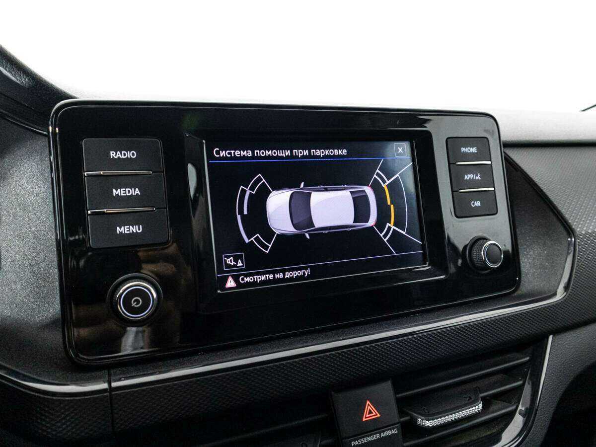 Volkswagen Polo с пробегом — 2021 год. Фото: #15