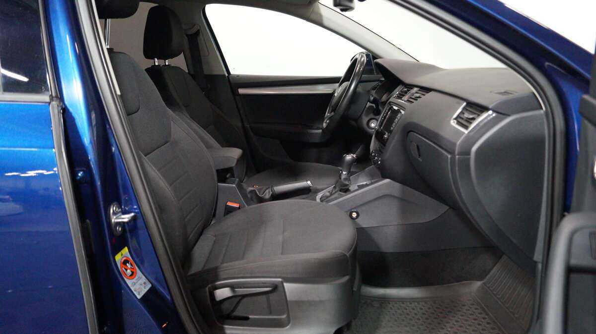 Skoda Octavia с пробегом — 2014 год. Фото: #10