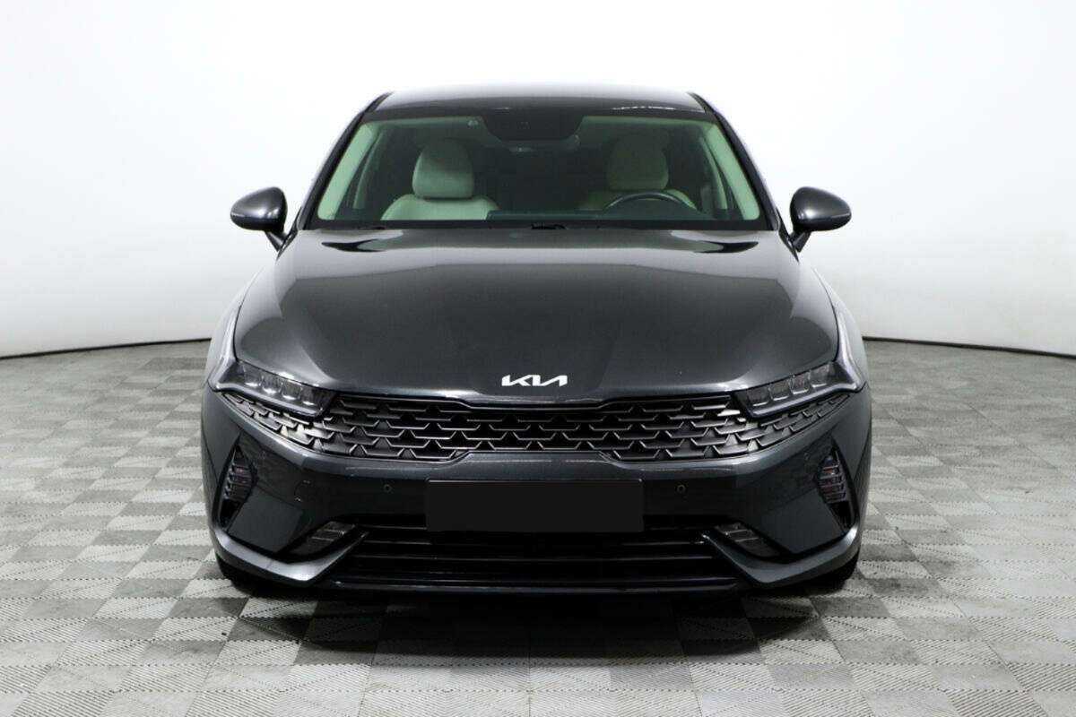 Kia K5 с пробегом — 2021 год. Фото: #1