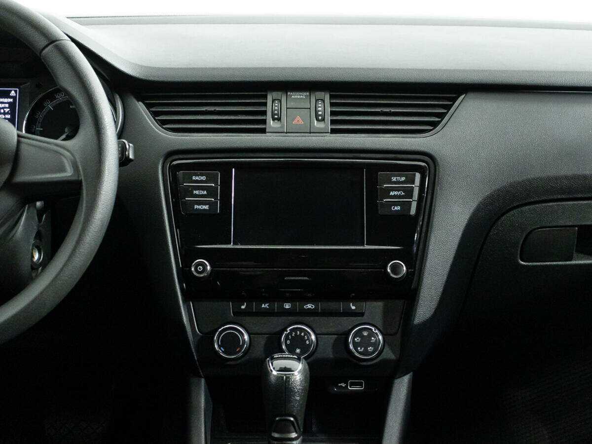Skoda Octavia с пробегом — 2018 год. Фото: #13