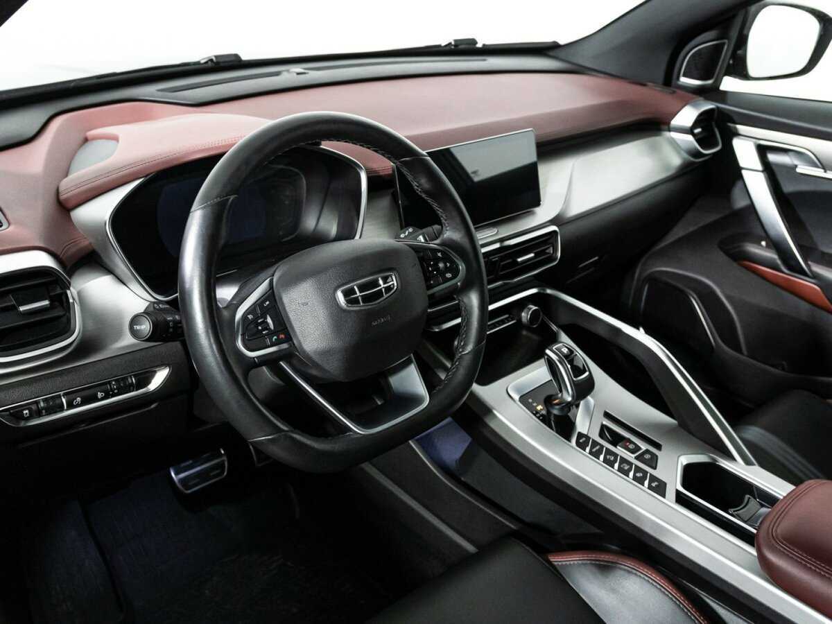 Geely Coolray с пробегом — 2021 год. Фото: #10