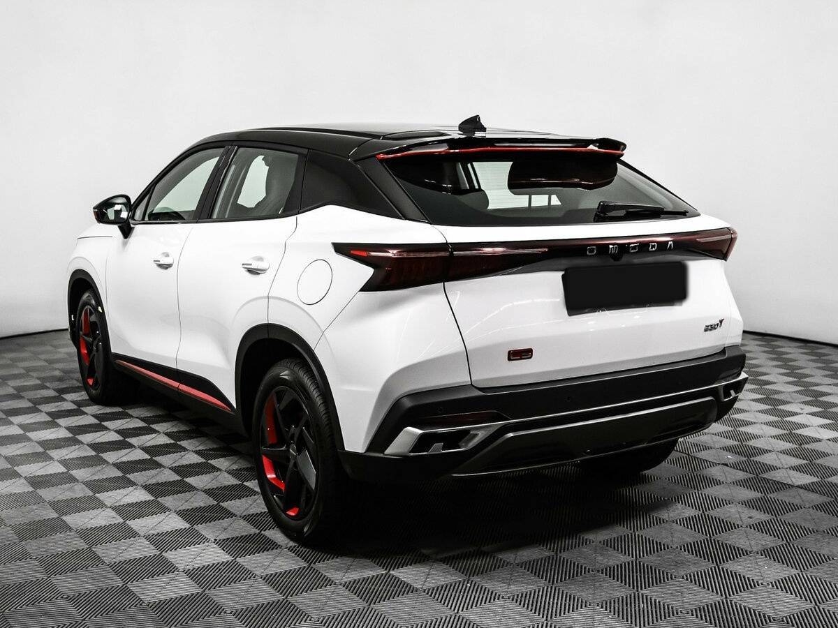 OMODA C5 с пробегом — 2023 год. Фото: #6