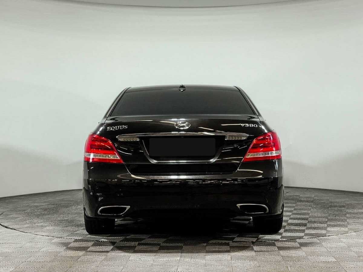 Hyundai Equus с пробегом — 2014 год. Фото: #5