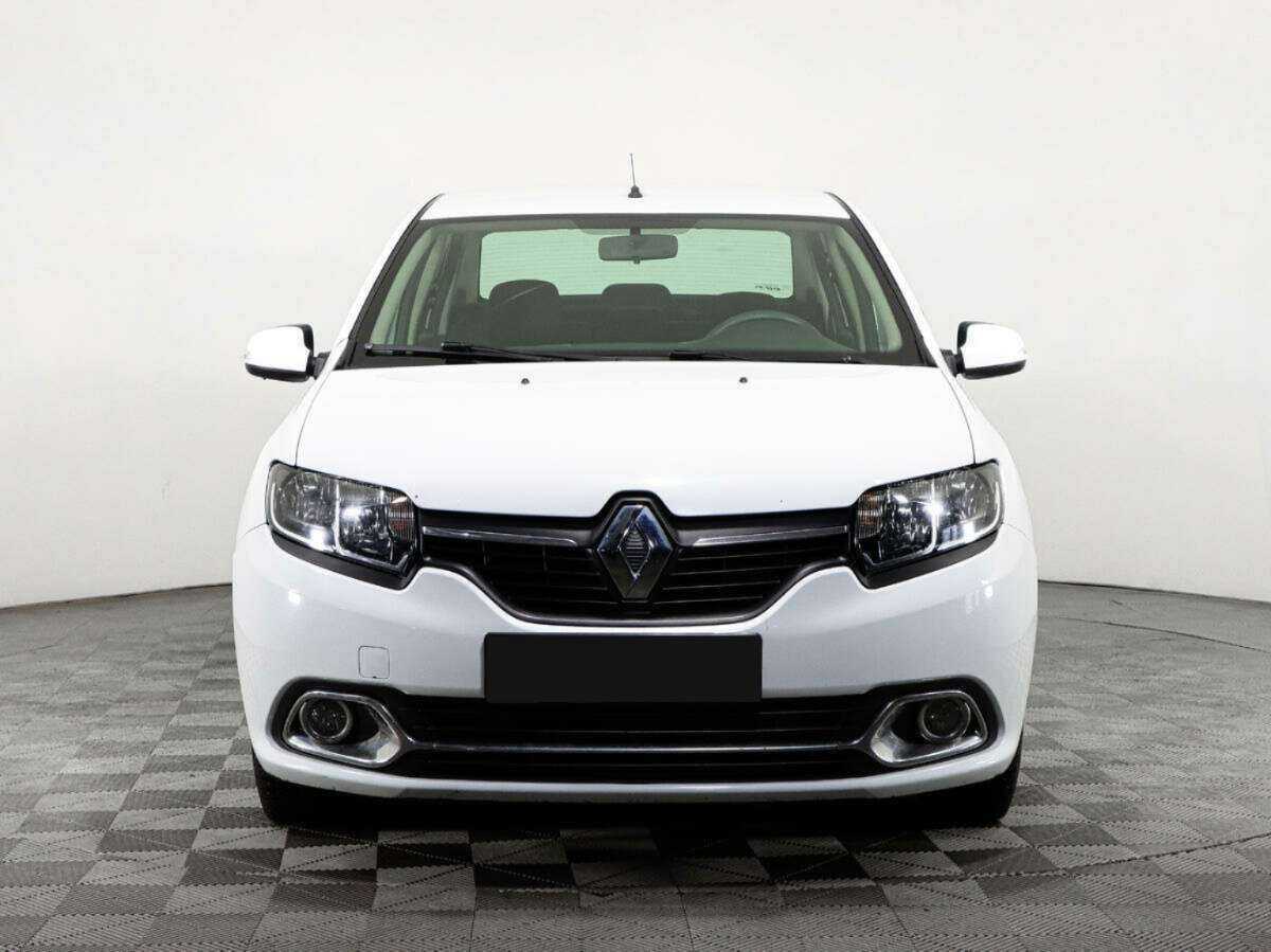Renault Logan с пробегом — 2017 год. Фото: #1