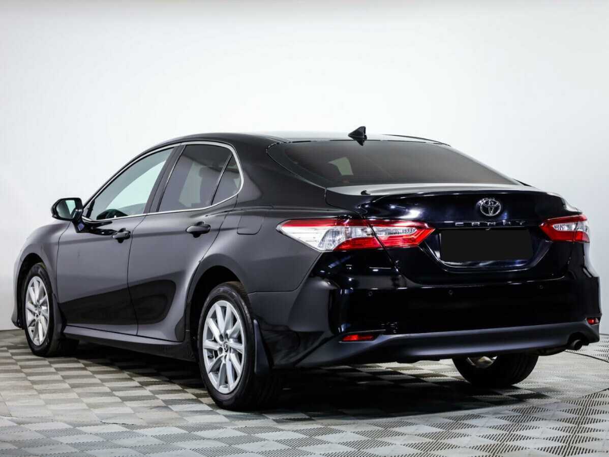 Toyota Camry с пробегом — 2021 год. Фото: #5