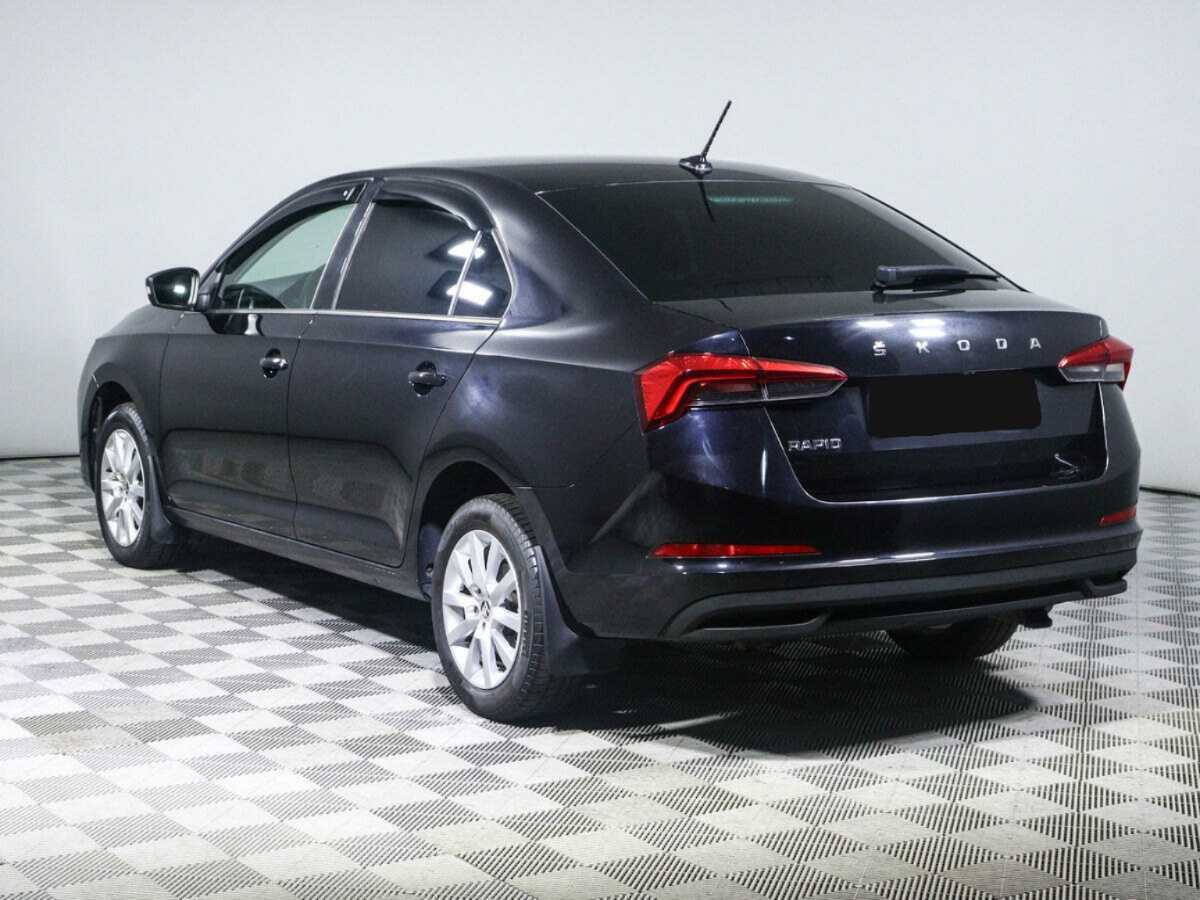 Skoda Rapid с пробегом — 2021 год. Фото: #5