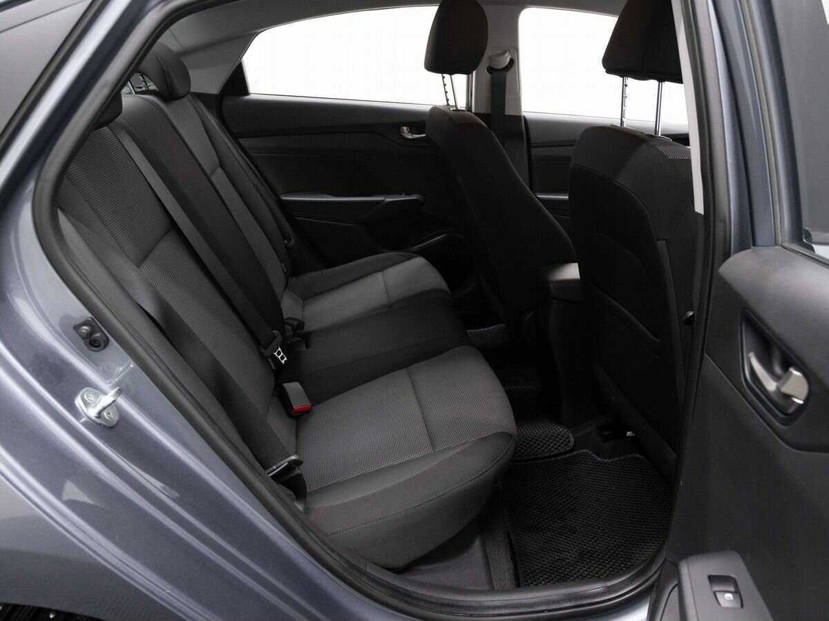 Hyundai Solaris с пробегом — 2019 год. Фото: #10