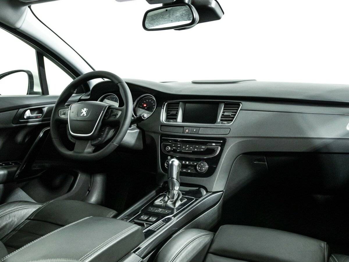 Peugeot 508 с пробегом — 2014 год. Фото: #8