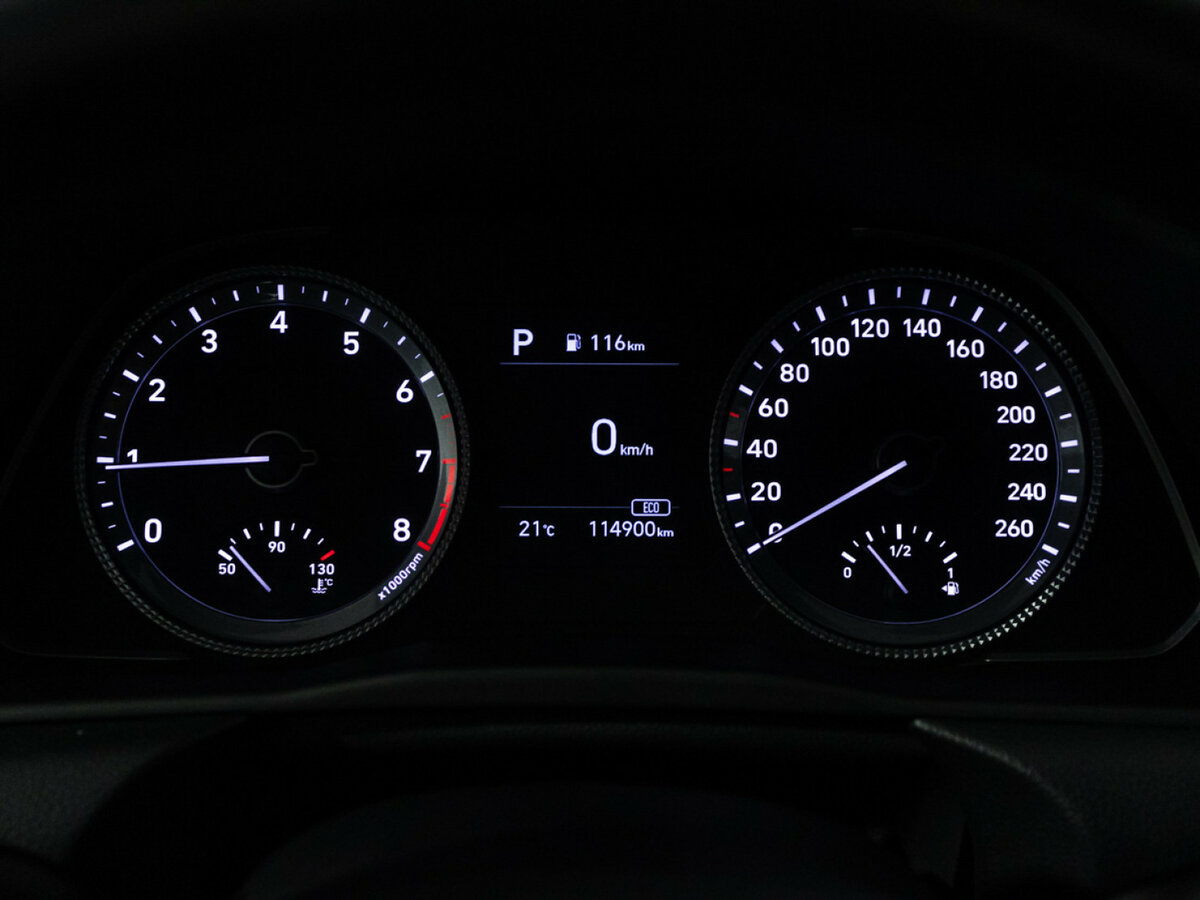 Hyundai Sonata с пробегом — 2020 год. Фото: #9