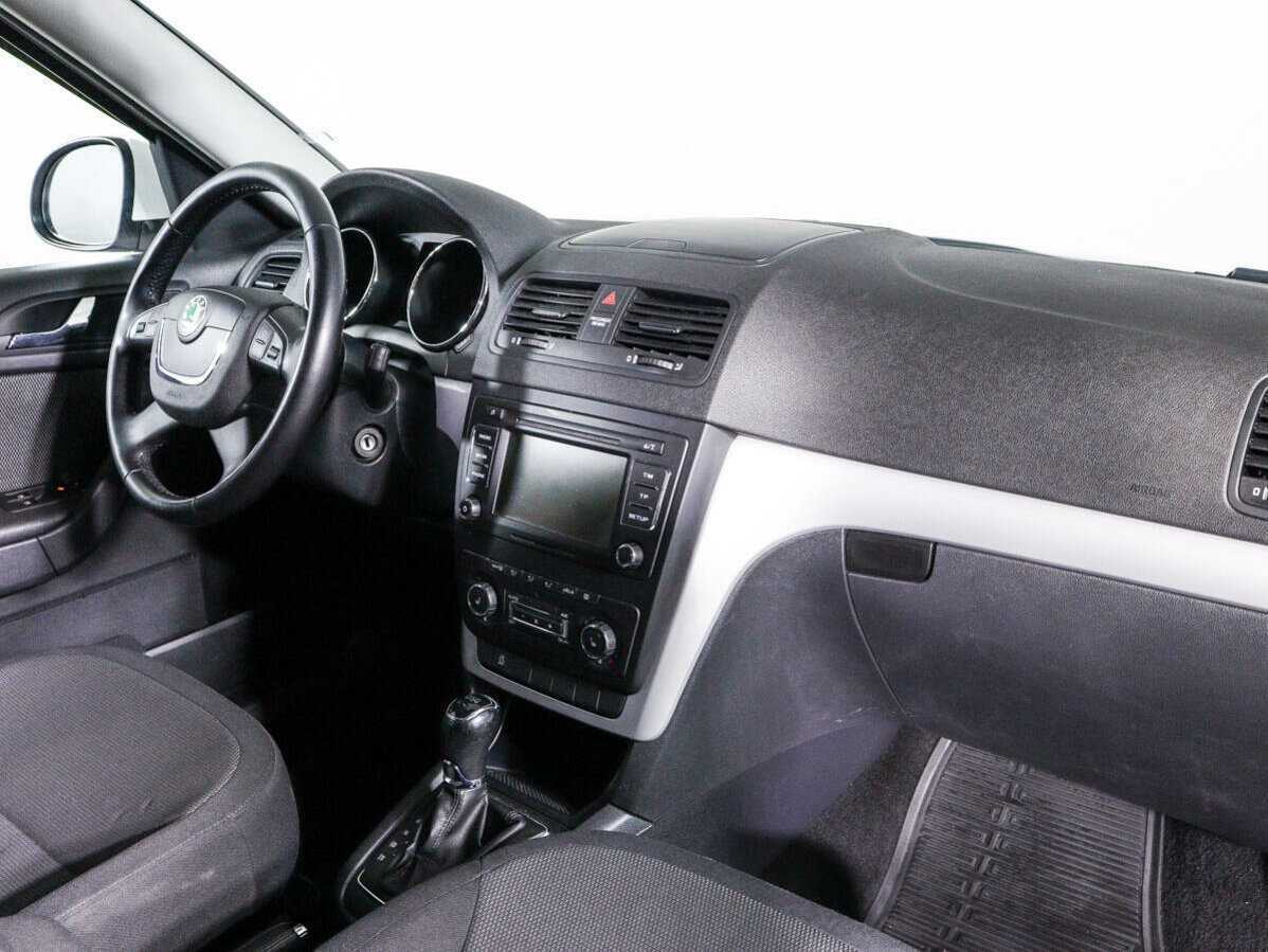 Skoda Yeti с пробегом — 2013 год. Фото: #8