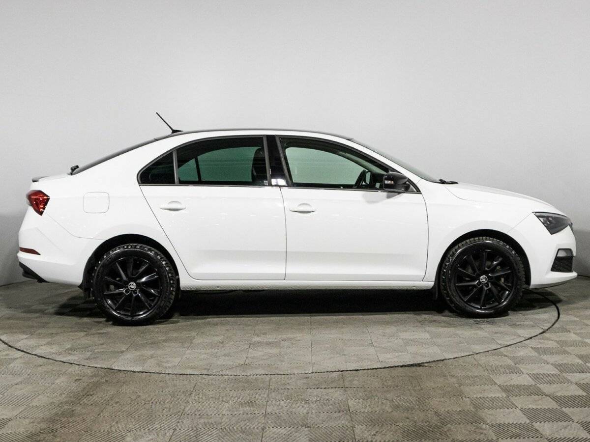 Skoda Rapid с пробегом — 2020 год. Фото: #3