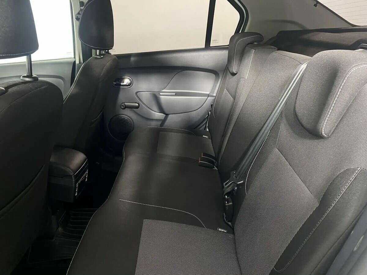 Renault Logan с пробегом — 2021 год. Фото: #5