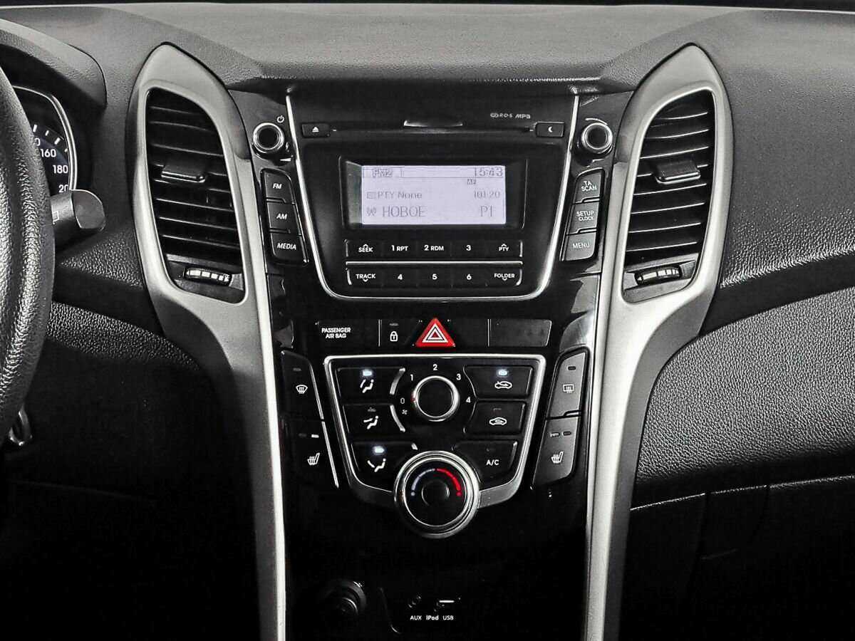 Hyundai i30 с пробегом — 2016 год. Фото: #10