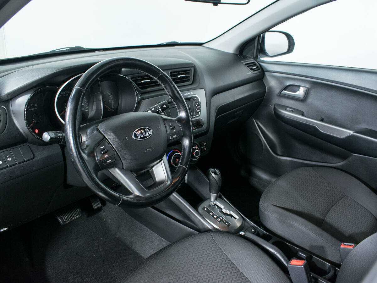 Kia Rio с пробегом — 2014 год. Фото: #12
