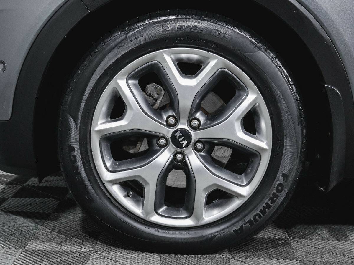 Kia Sorento с пробегом — 2016 год. Фото: #14