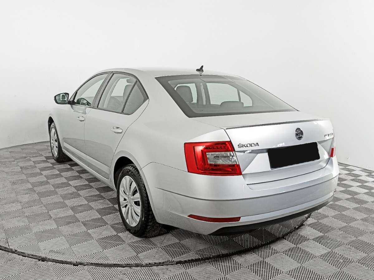 Skoda Octavia с пробегом — 2017 год. Фото: #5
