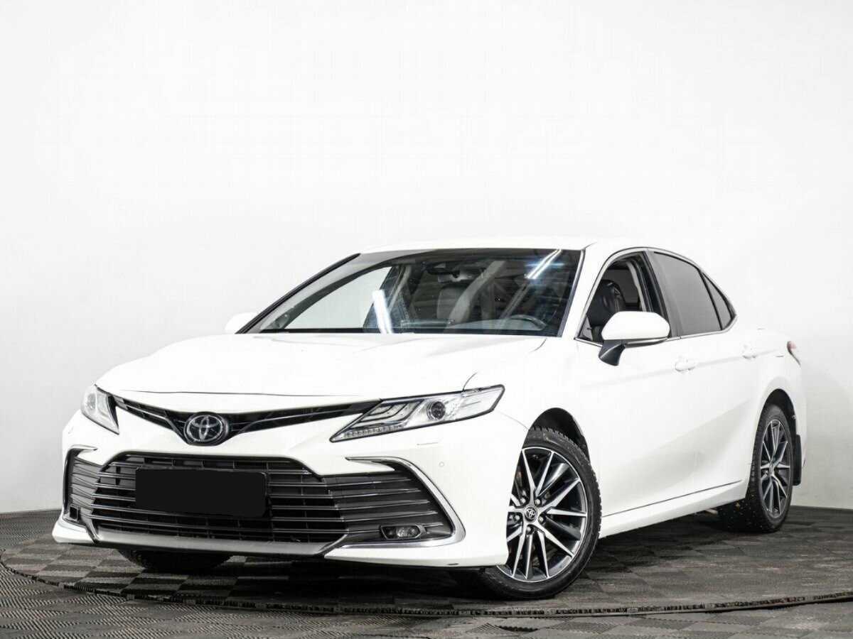 Toyota Camry с пробегом — 2022 год. Фото: #0
