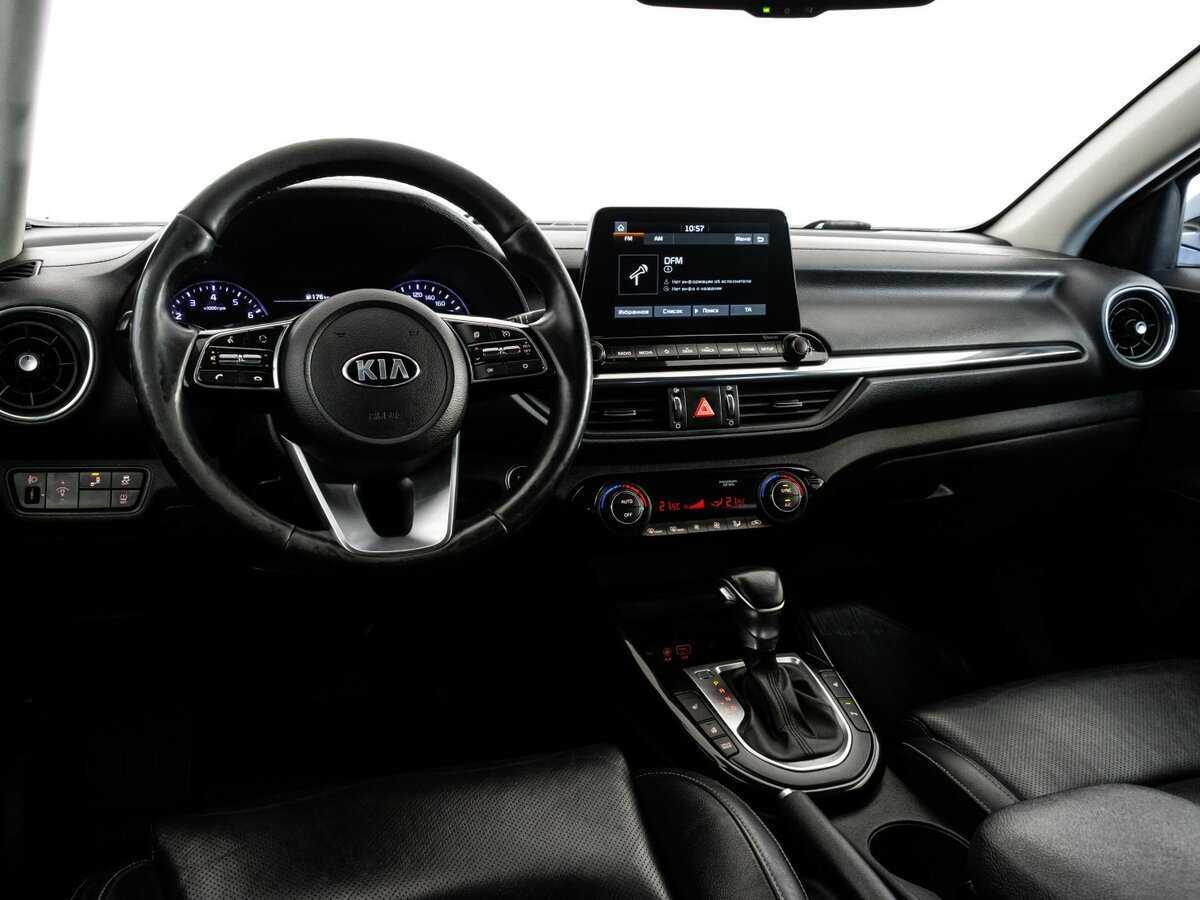 Kia Cerato с пробегом — 2018 год. Фото: #8