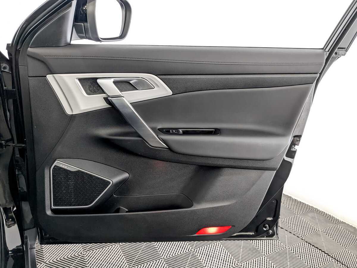 Geely Atlas с пробегом — 2021 год. Фото: #23