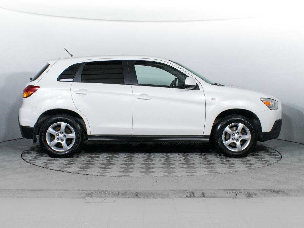 Mitsubishi ASX с пробегом — 2012 год. Фото: #3