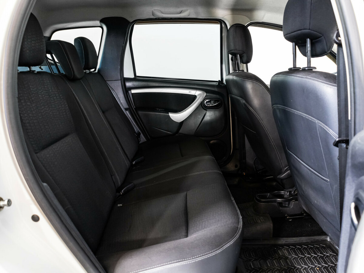 Nissan Terrano с пробегом — 2014 год. Фото: #11