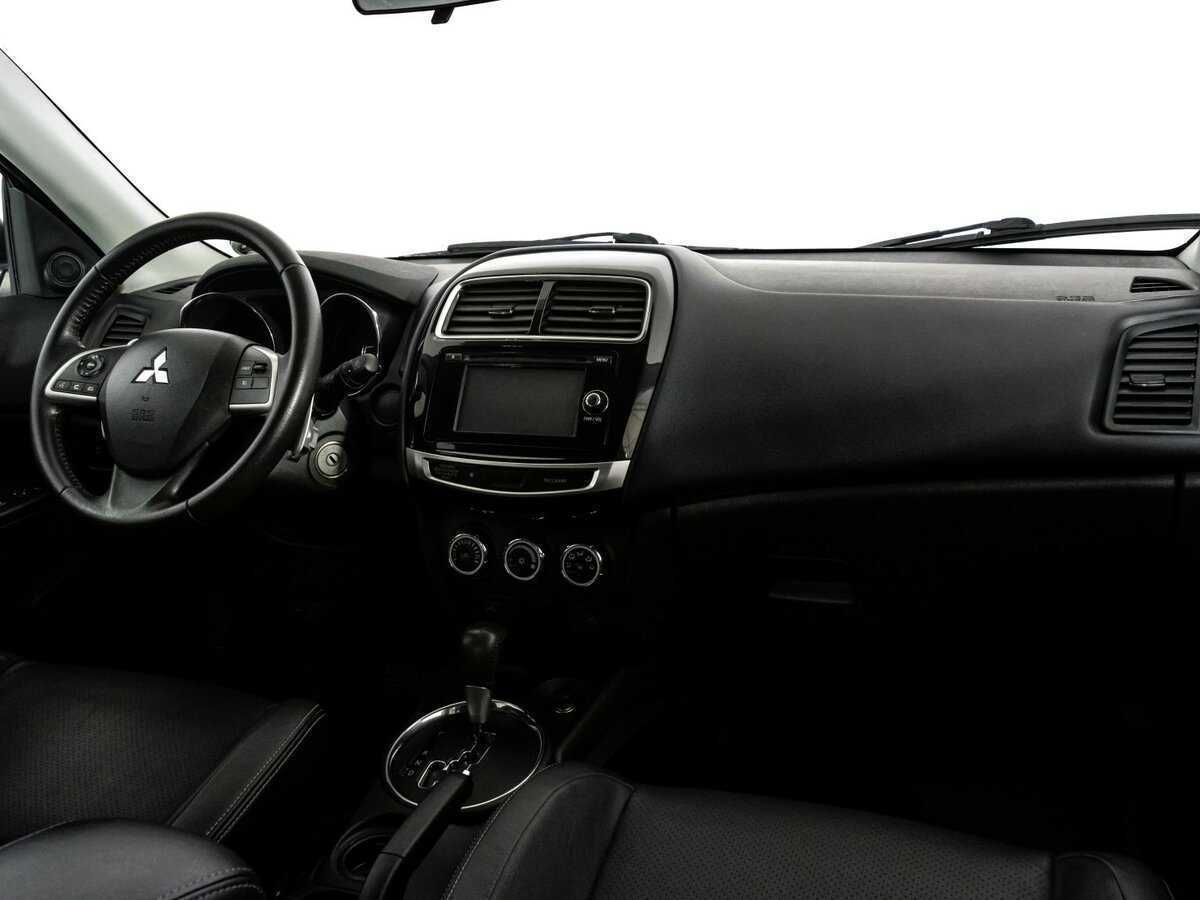 Mitsubishi ASX с пробегом — 2015 год. Фото: #8