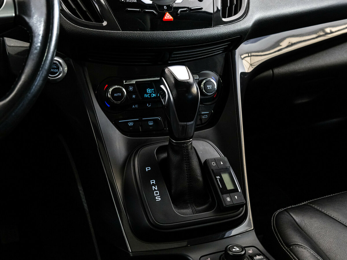 Ford Kuga с пробегом — 2013 год. Фото: #9