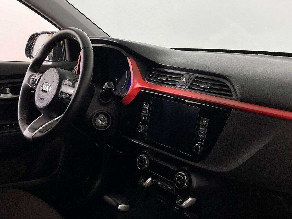 Kia Rio с пробегом — 2021 год. Фото: #8