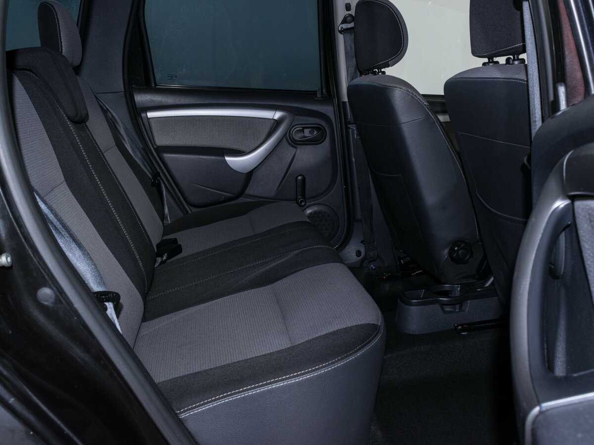 Renault Duster с пробегом — 2013 год. Фото: #9