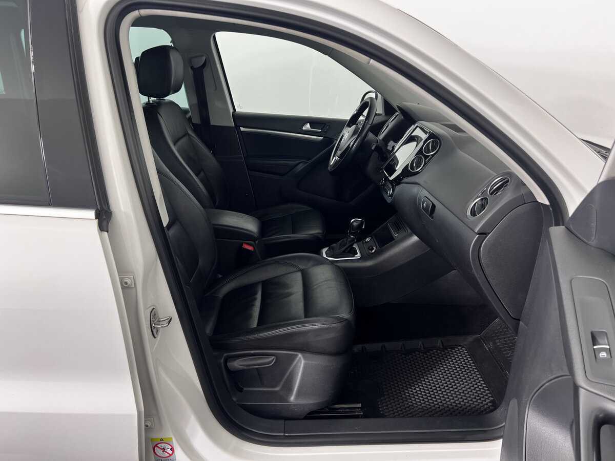 Volkswagen Tiguan с пробегом — 2013 год. Фото: #10