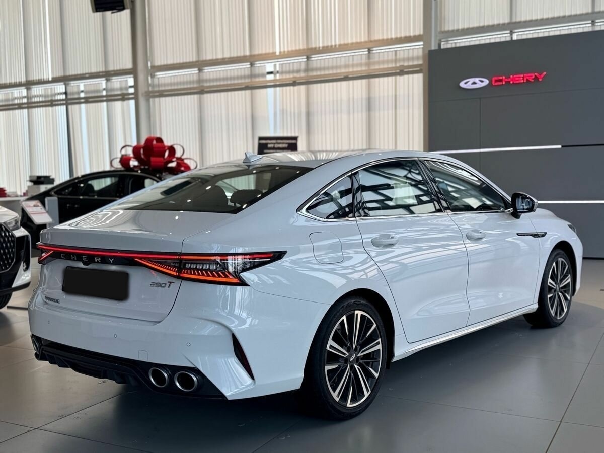 Chery Arrizo 8 с пробегом — 2023 год. Фото: #8