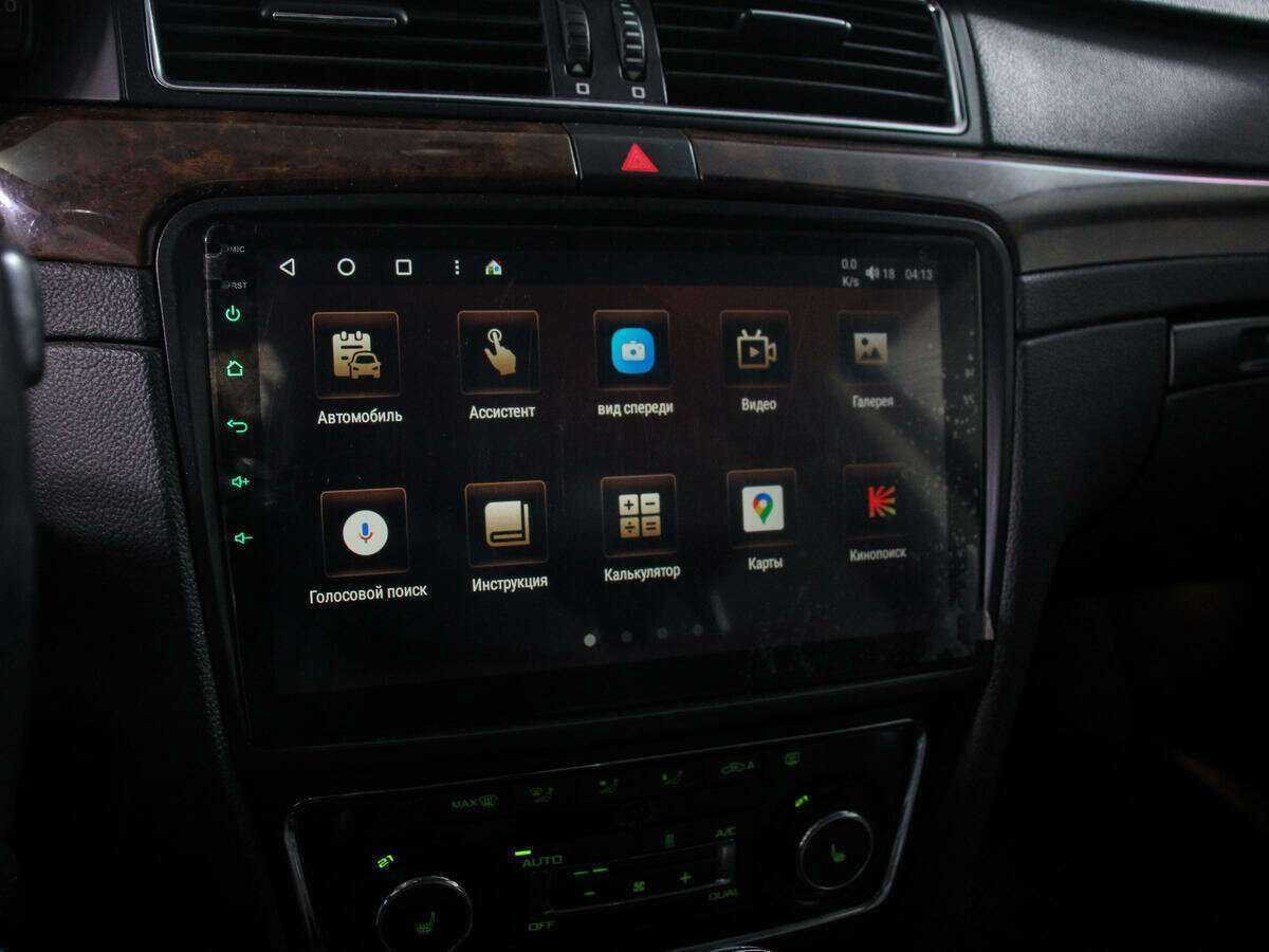 Skoda Superb с пробегом — 2014 год. Фото: #14