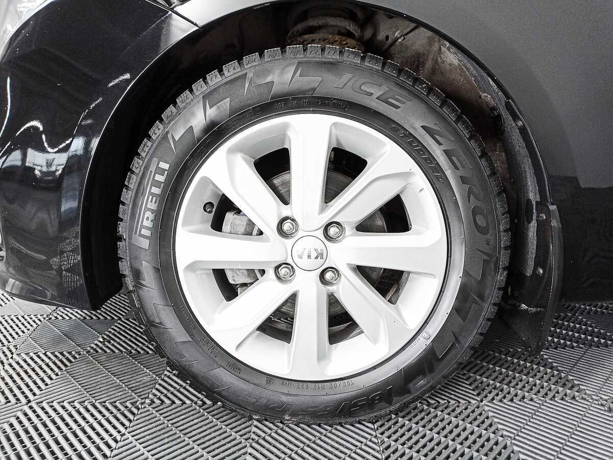 Kia Rio с пробегом — 2017 год. Фото: #17