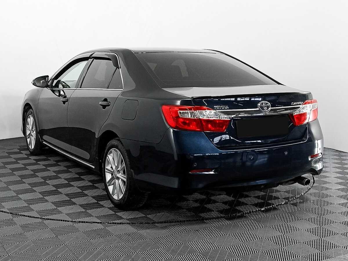 Toyota Camry с пробегом — 2014 год. Фото: #5