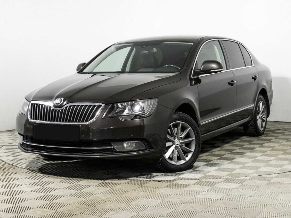 Skoda Superb с пробегом — 2014 год. Фото: #0