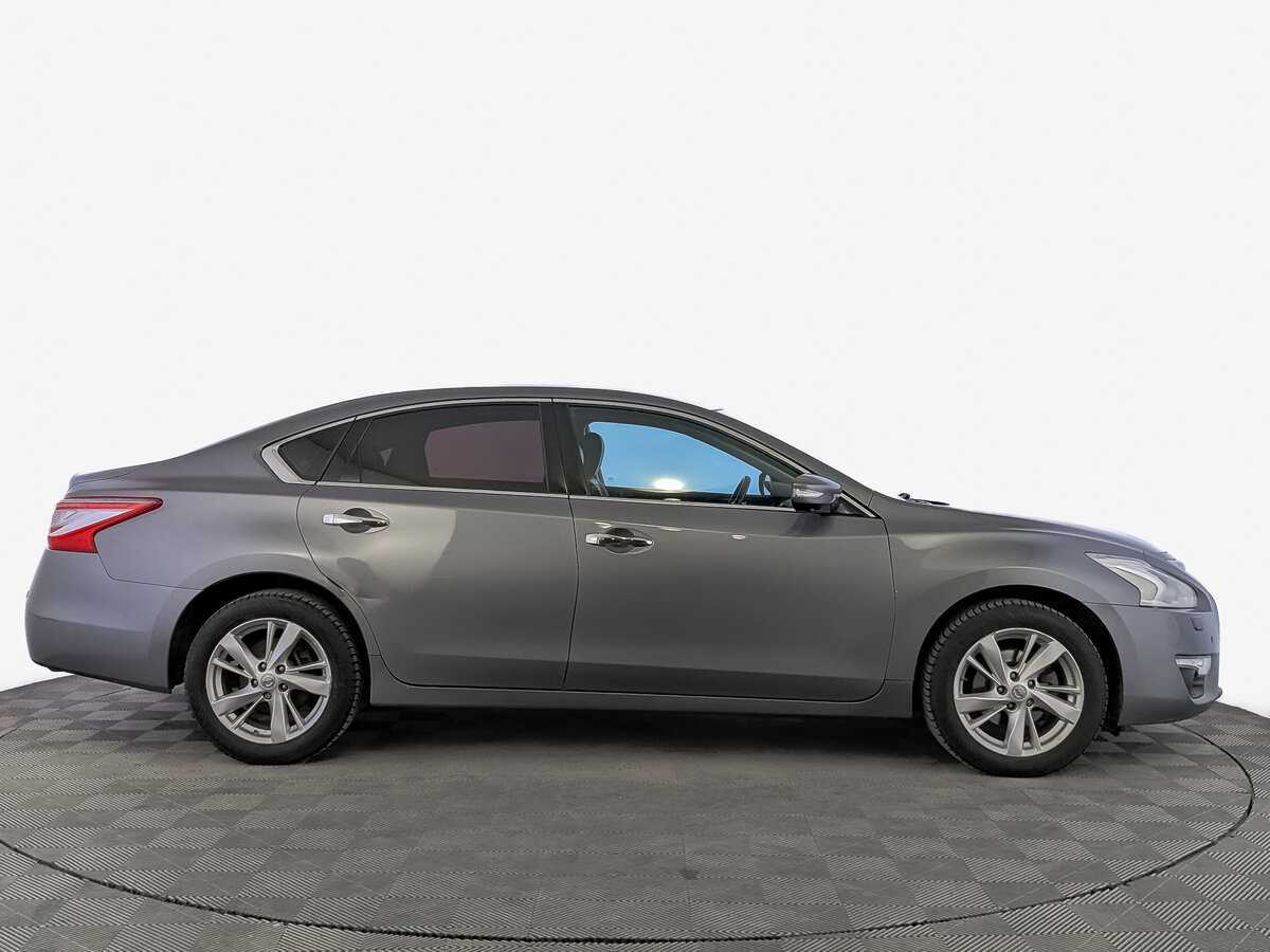 Nissan Teana с пробегом — 2014 год. Фото: #3