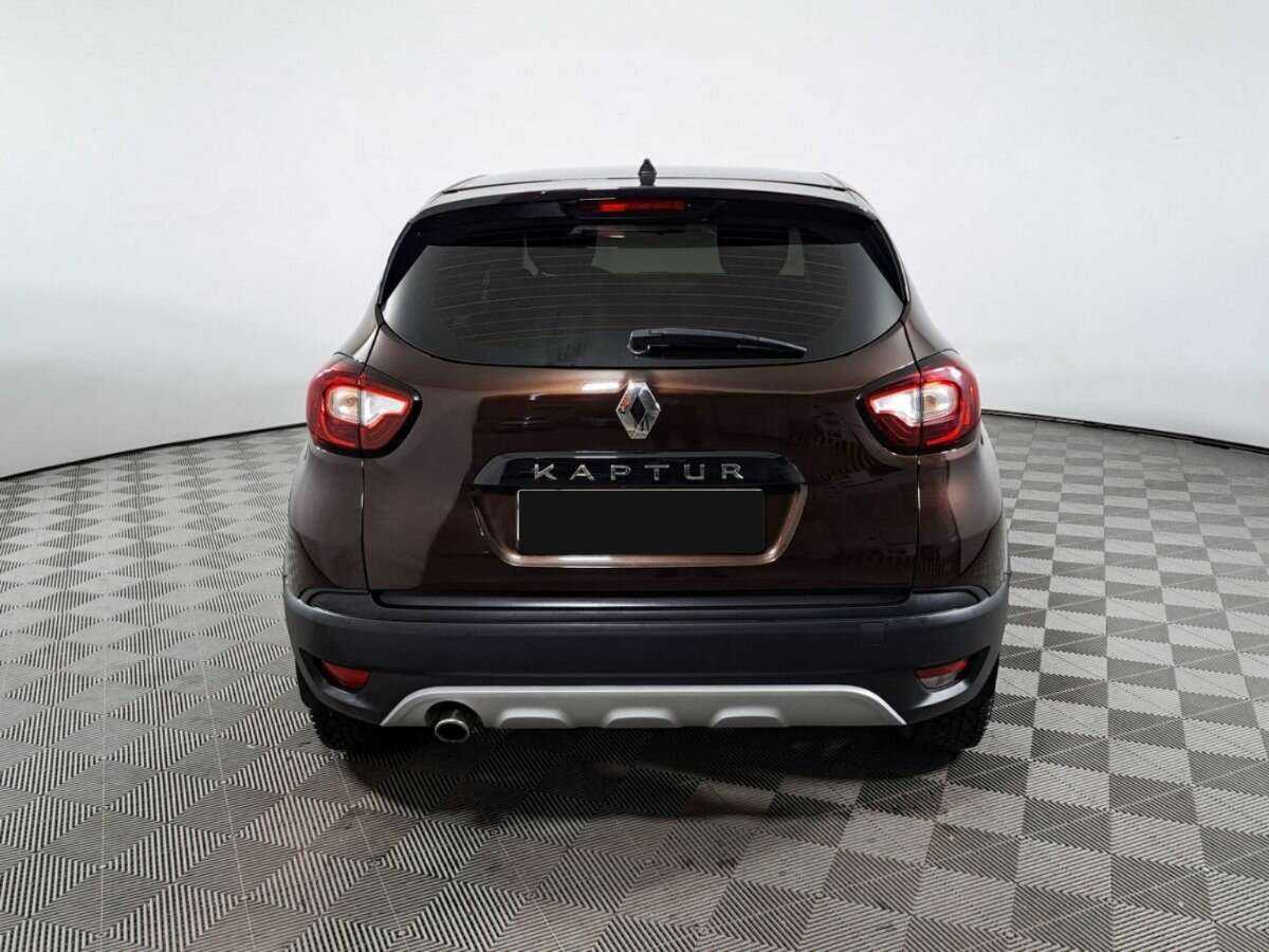 Renault Kaptur с пробегом — 2017 год. Фото: #5