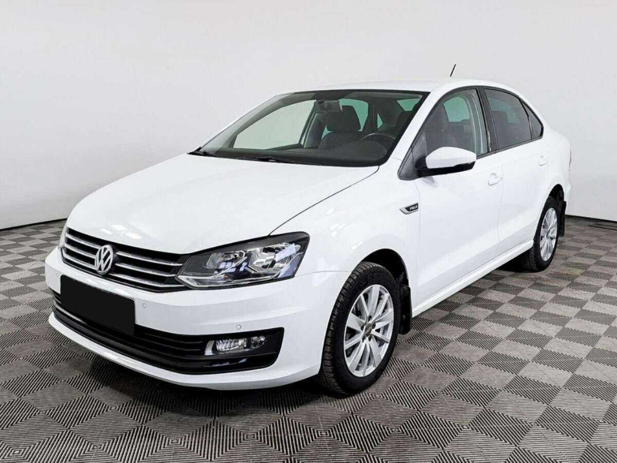 Volkswagen Polo с пробегом — 2018 год. Посмотреть фото