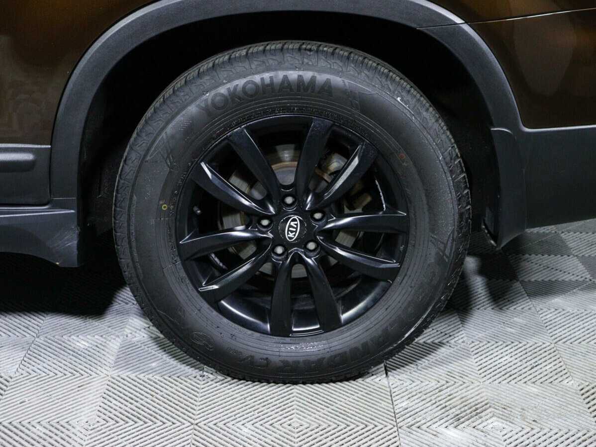 Kia Sorento с пробегом — 2014 год. Фото: #14