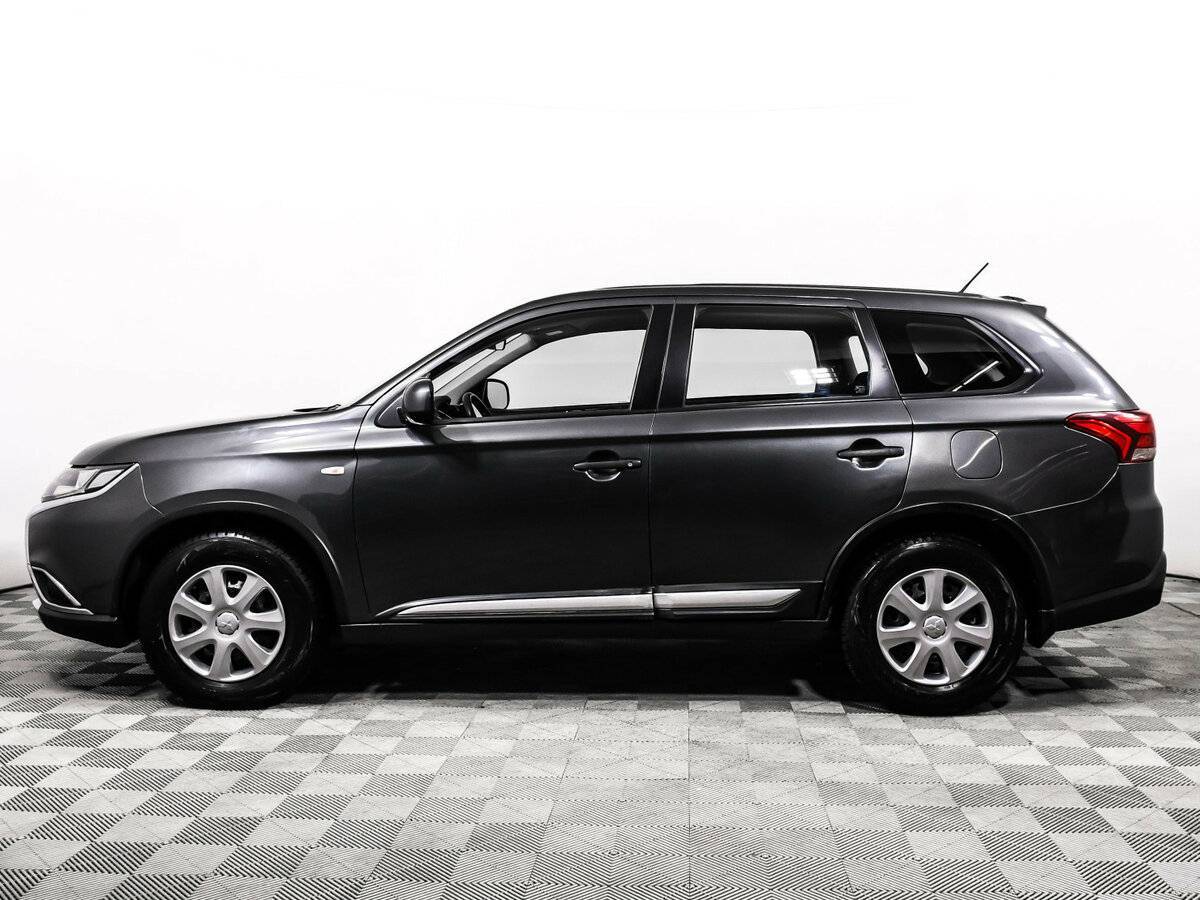 Mitsubishi Outlander с пробегом — 2015 год. Фото: #7