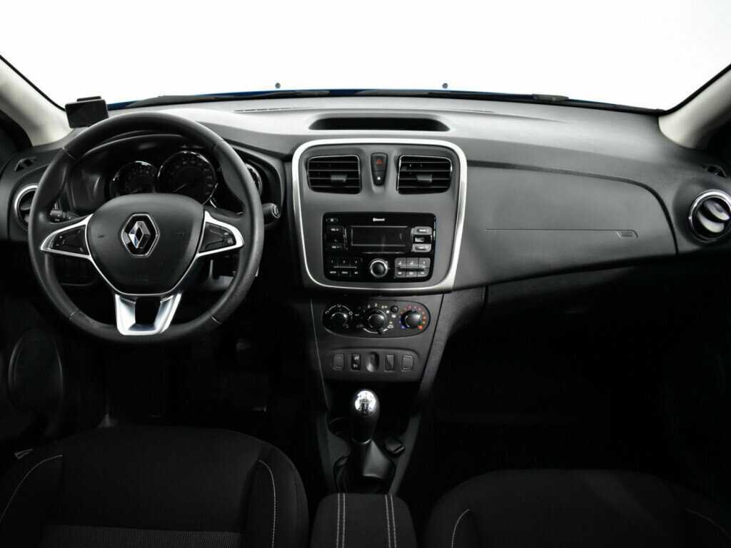 Renault Sandero с пробегом — 2019 год. Фото: #11