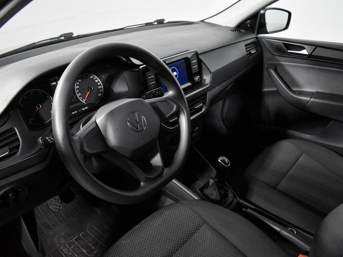 Volkswagen Polo с пробегом — 2021 год. Фото: #8