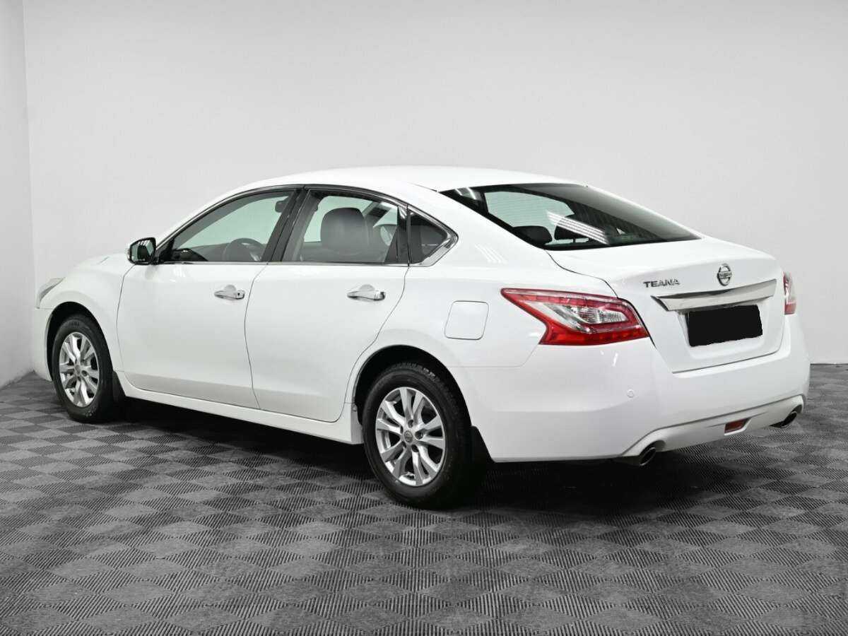 Nissan Teana с пробегом — 2014 год. Фото: #3