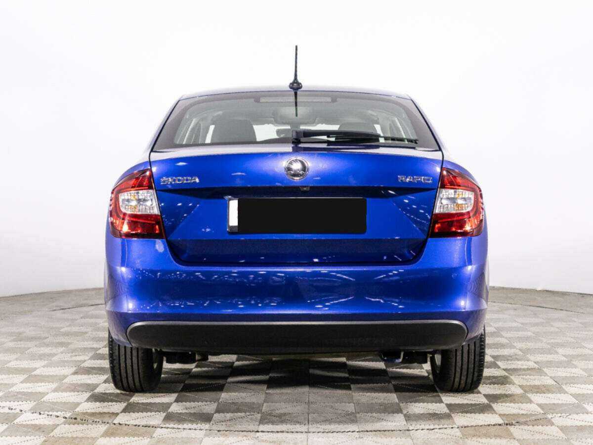 Skoda Rapid с пробегом — 2019 год. Фото: #5