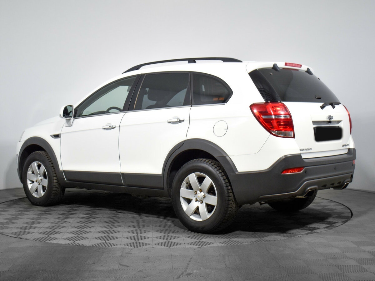 Chevrolet Captiva с пробегом — 2013 год. Фото: #5