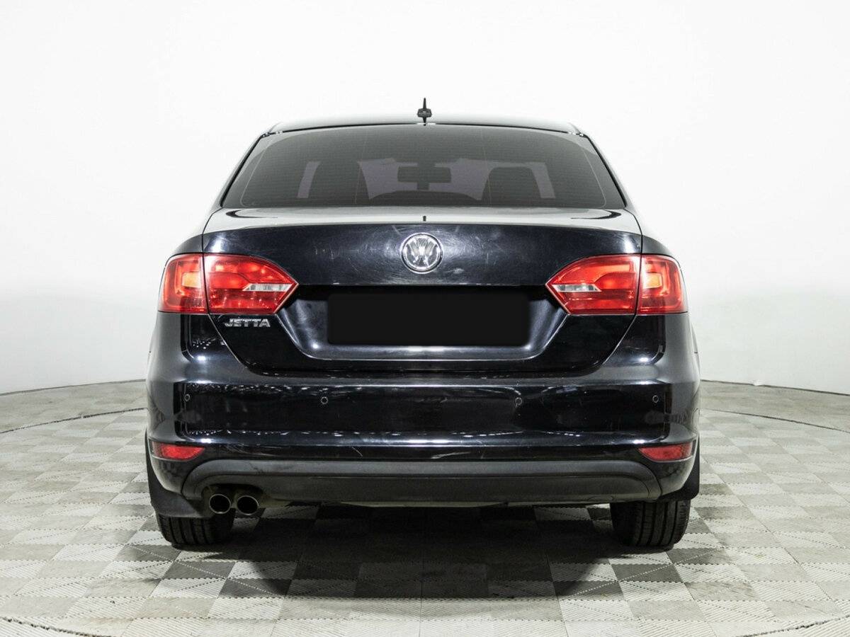 Volkswagen Jetta с пробегом — 2013 год. Фото: #5