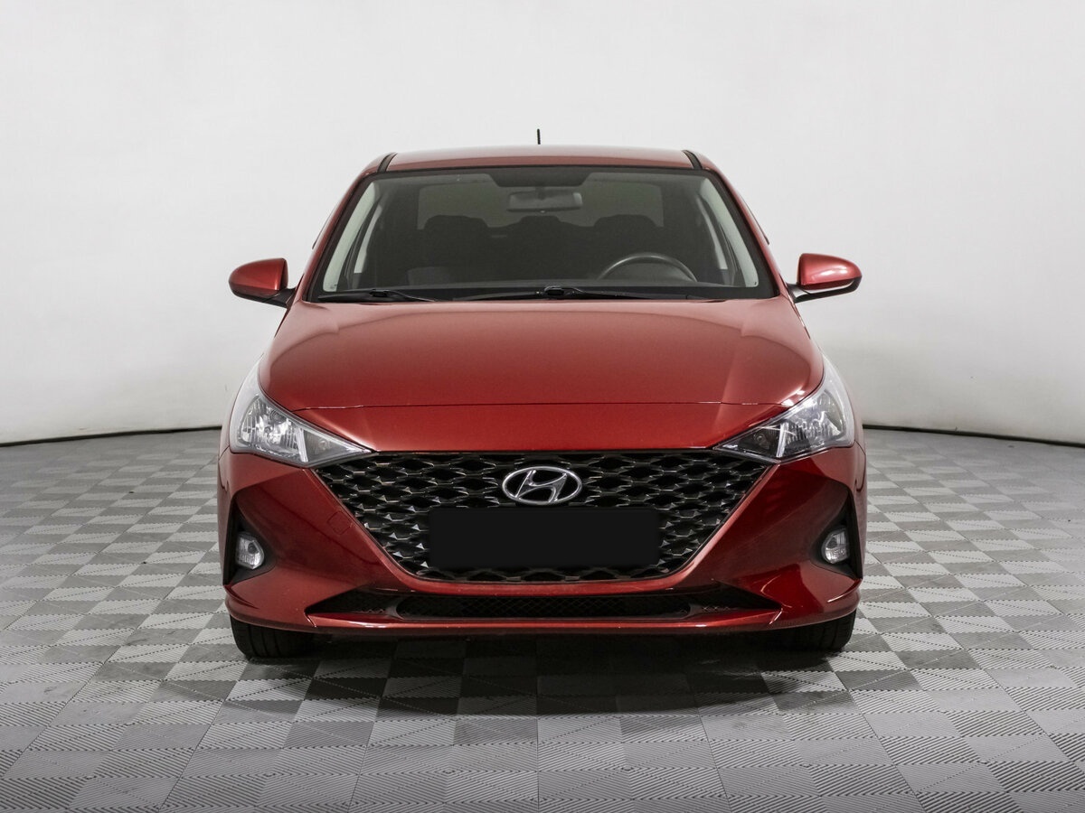 Hyundai Solaris с пробегом — 2021 год. Фото: #1