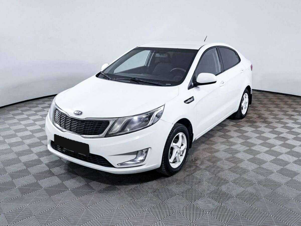 Kia Rio с пробегом — 2012 год. Фото: #0